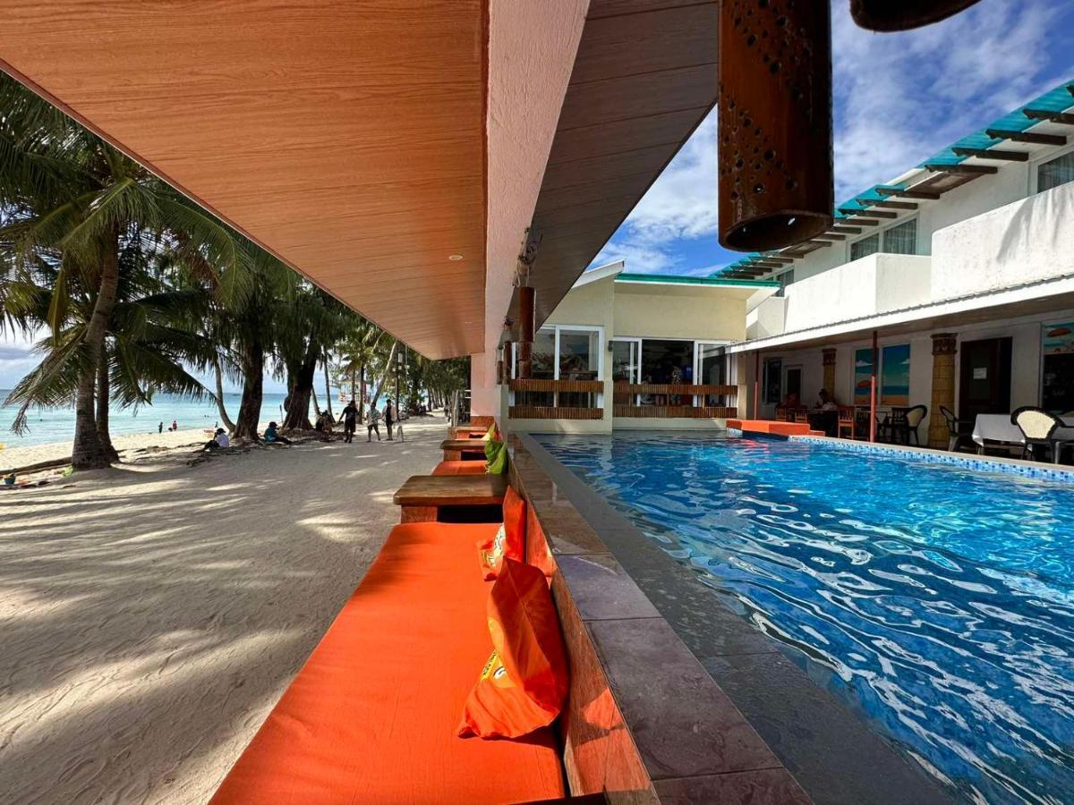 Calypso Beach And Dive Resort Manoc-Manoc Exteriér fotografie