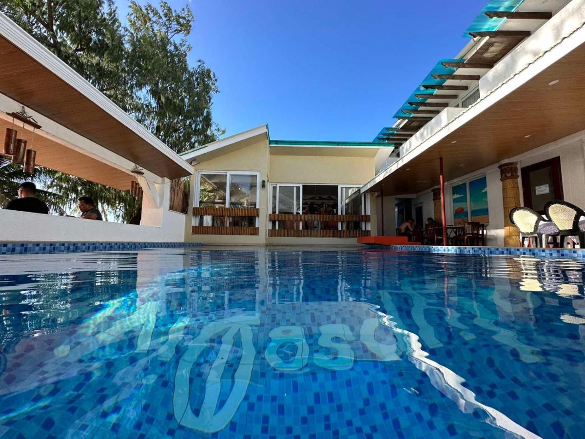 Calypso Beach And Dive Resort Manoc-Manoc Exteriér fotografie